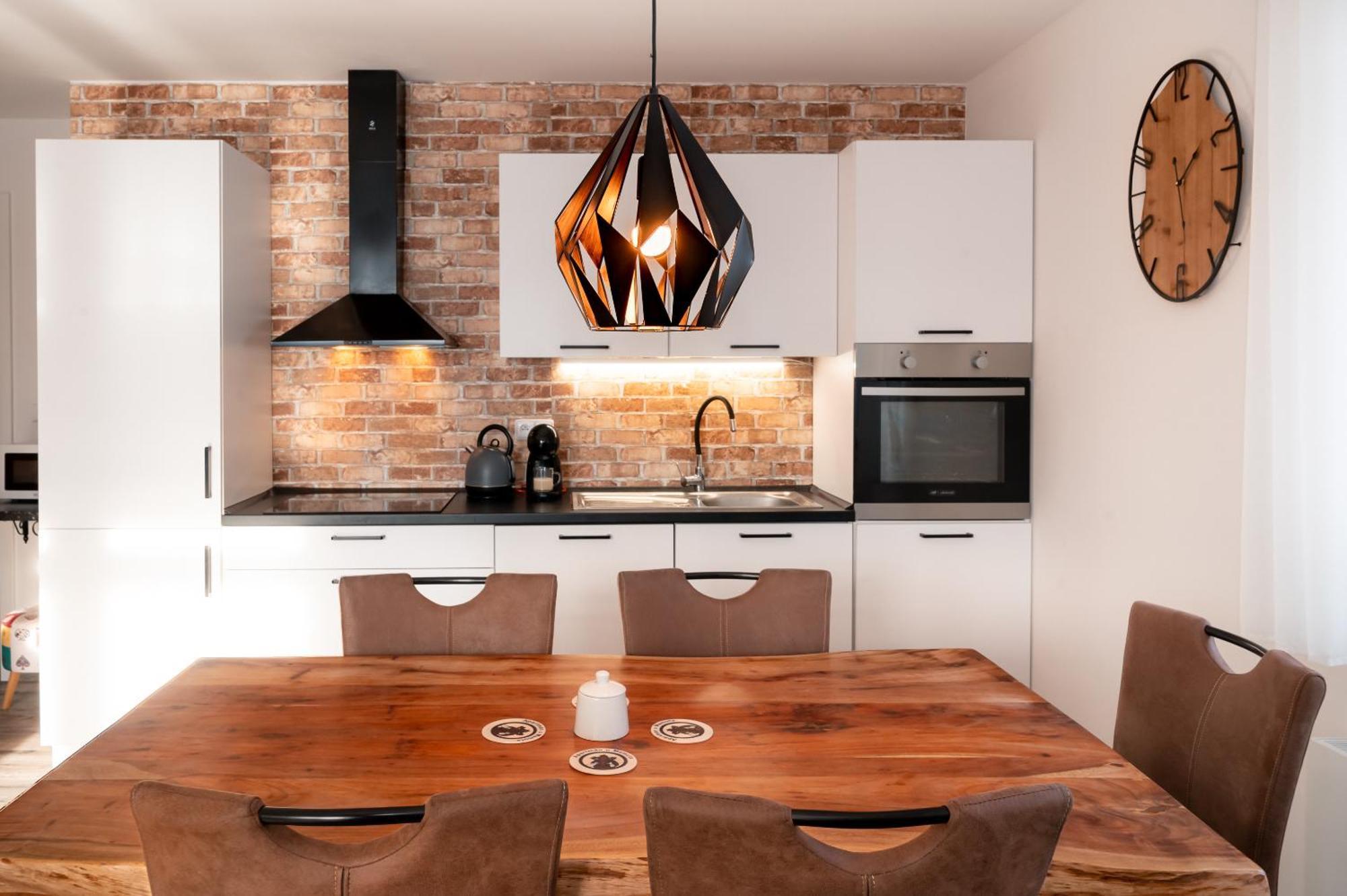 Apartman U Mamuta Долни-Морава Экстерьер фото